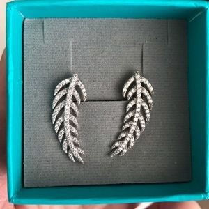 925 Silver Amorium drop earrings